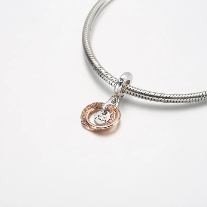 (immagine per) Charm pendente PANDORA Famiglia sempre circondata - 780797C01 - Visualizza 4
