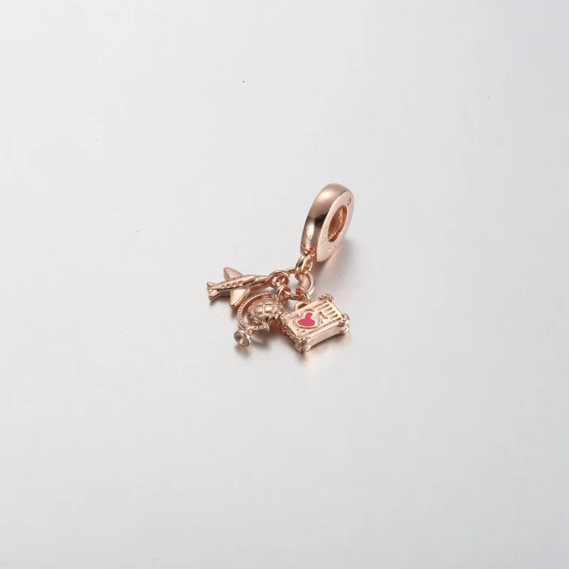 (immagine per) Charm pendente PANDORA triplo aeroplano, mappamondo e valigia - 789435C01 - Visualizza 2