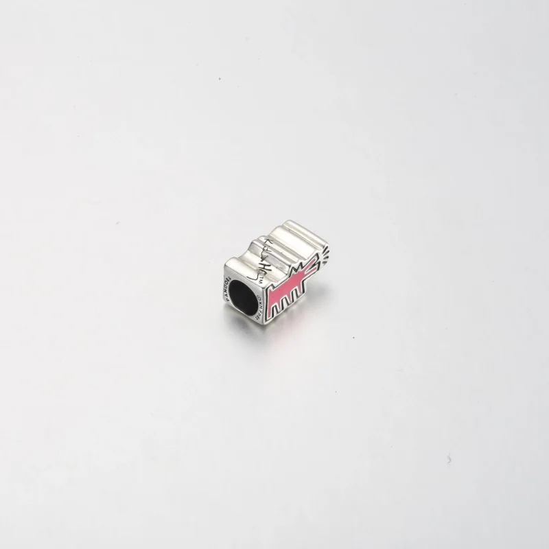 (immagine per) Ciondolo Cane che abbaia Keith Haring™ x Pandora - 792218C01 - Visualizza 4
