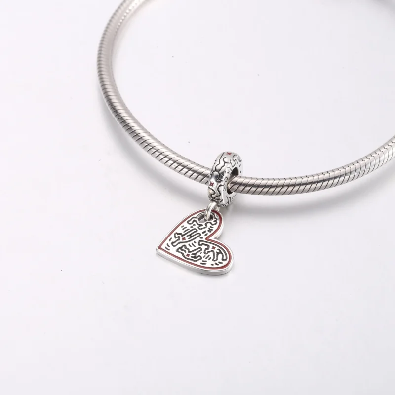 (immagine per) Ciondolo pendente a forma di cuore Keith Haring™ x Pandora Line Art People - 792 - Visualizza 4