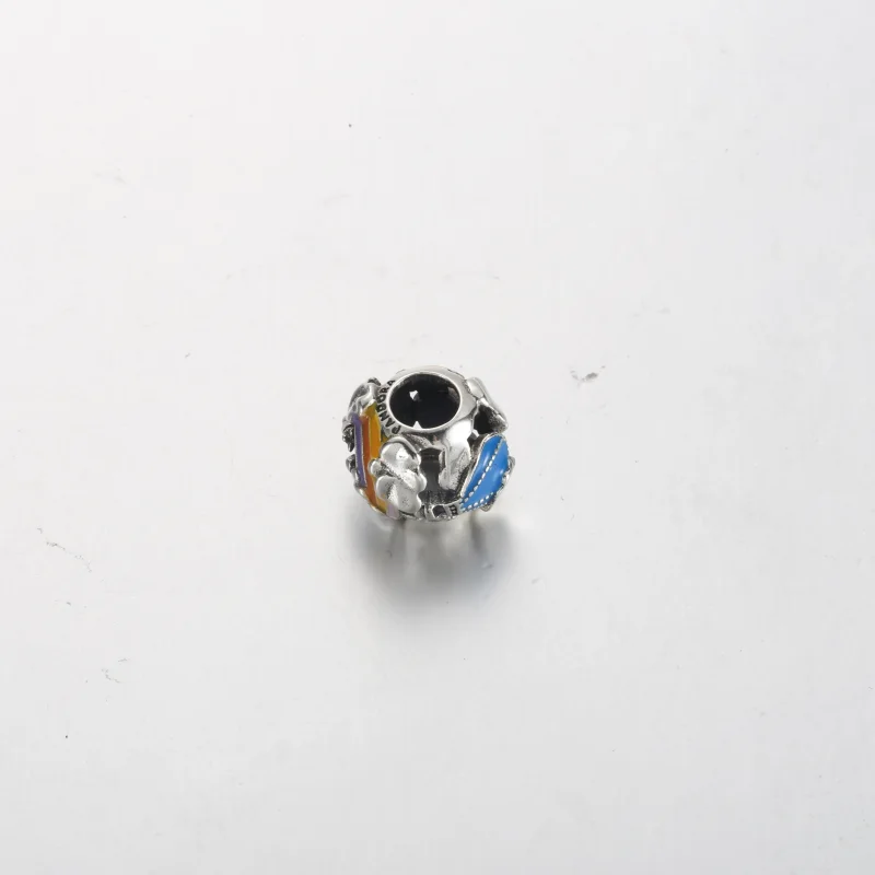 (immagine per) Vola via, cielo arcobaleno e Charm PANDORA da viaggio - 791695C01 - Visualizza 4