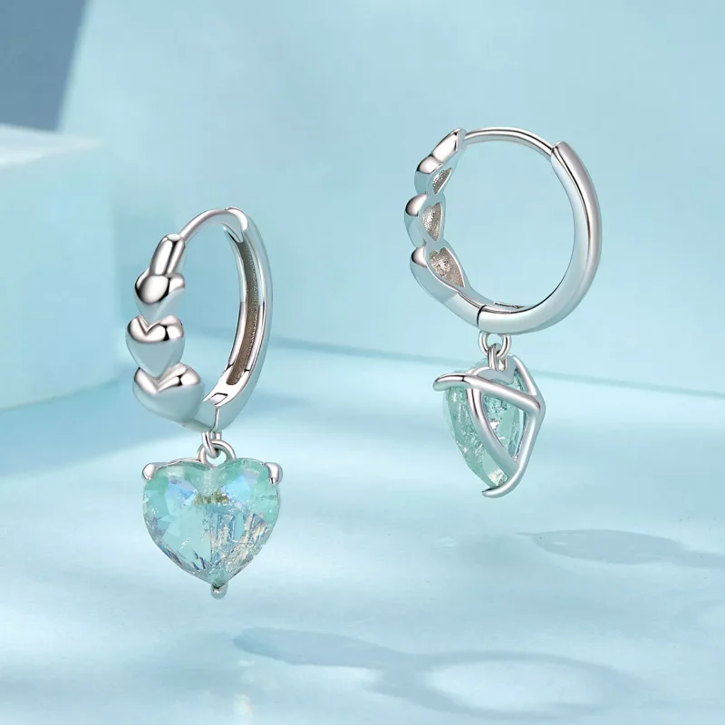 (immagine per) Orecchini a forma di cuore con zirconi blu ghiaccio verde stile PANDORA - SCE170 - Visualizza 3