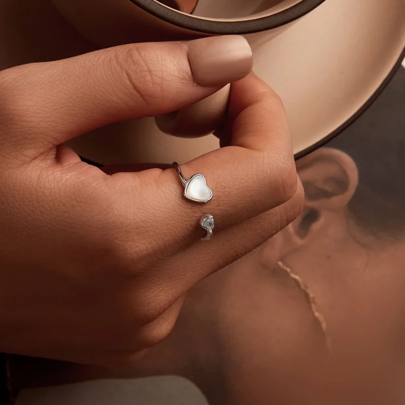 (immagine per) Anello aperto con conchiglia bianca con battito del cuore stile PANDORA - BSR520 - Visualizza 7