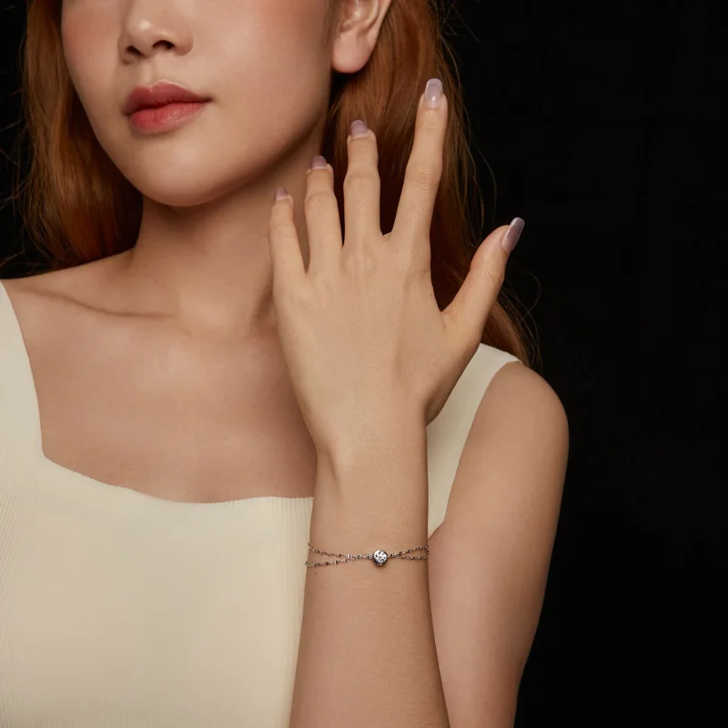 (immagine per) Bracciale PANDORA Style Moissanite a doppia piastrella da 0,5 ct (con un certifi - Visualizza 6