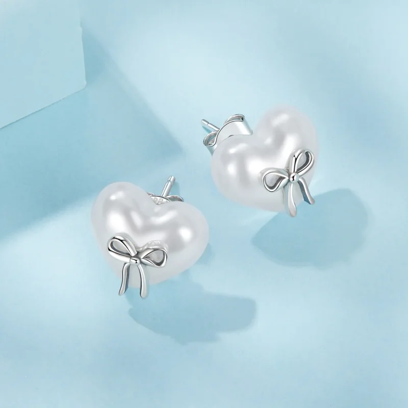 (immagine per) Orecchini a forma di cuore con fiocco in stile PANDORA - SCE1810 - Visualizza 3