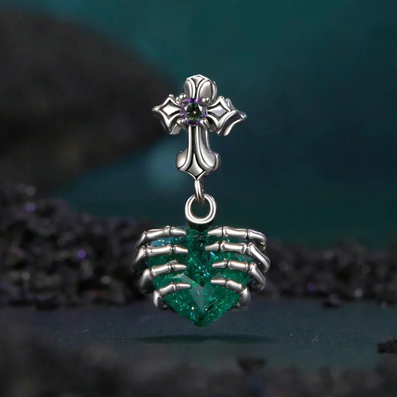 (immagine per) Pendente a forma di cuore con teschio in stile PANDORA - BSC1061 - Visualizza 2