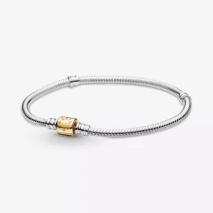 (immagine per) Bracciale Pandora Moments con catena a serpente bicolore e chiusura a barilotto - 599347C00