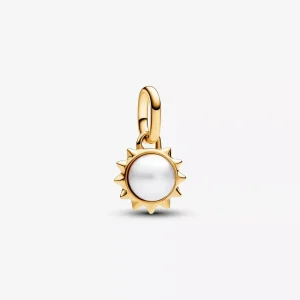 (immagine per) Charm Mini Pendente Sun con Perla d’Acqua Dolce Coltivata Pandora ME - 763035C01