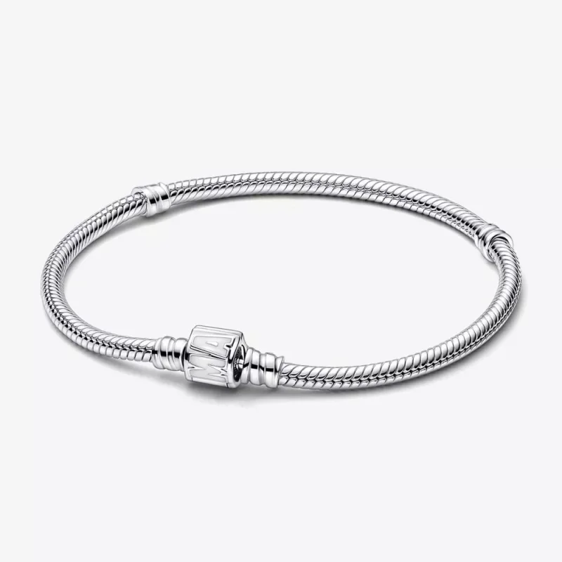 (immagine per) Pandora Moments Marvel Logo Clasp Bracciale a catena a serpente - 592561C01