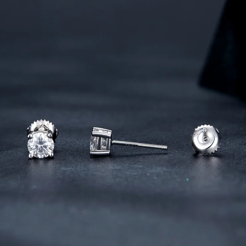 (immagine per) Orecchini a perno in stile Pandora con Moissanite da 0,5 carati a quattro griffe - Visualizza 3