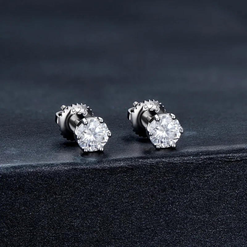 (immagine per) Orecchini a perno in stile Pandora con moissanite da 0,5 carati a quattro griffe - Visualizza 2