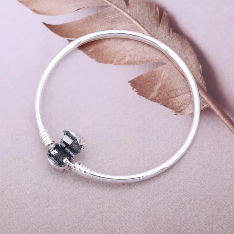 (immagine per) Bracciale Rigido PANDORA componibile con chiusura Fiocco Delicato - Visualizza 2