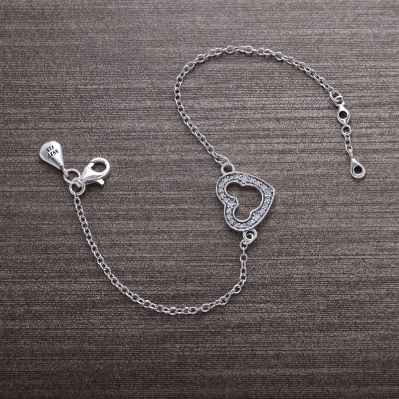 (immagine per) Bracciale PANDORA con Mickey Silhouette - Visualizza 2
