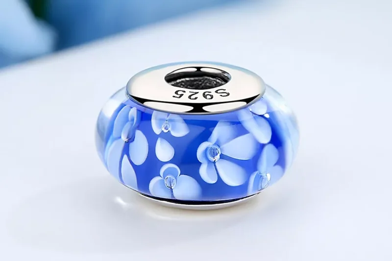(immagine per) Charm tipo Pandora Fiori bianchi in vetro di Murano blu - SCZ006 - Visualizza 9