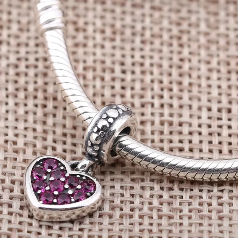 (immagine per) Charm con Pendente Cuore in Pavé Rosso - 791023CZR - Charm | PANDORA - Visualizza 2