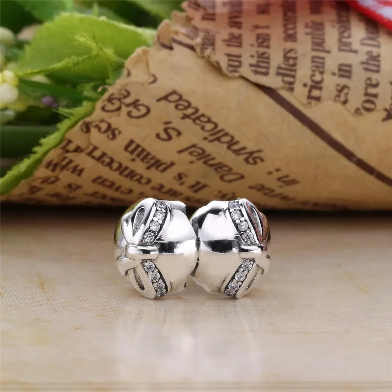 (immagine per) Charm Fiocco Delicato - Pandora IT - Visualizza 4