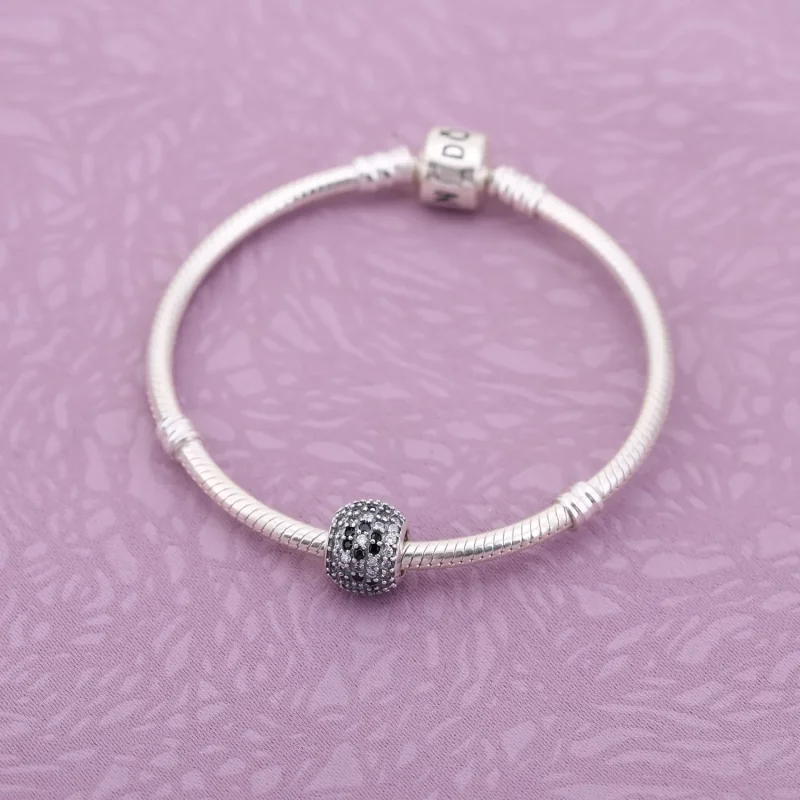 (immagine per) Charm Fiore di Ciliegio in Pavé Nero - 791170NCK - Charm | PANDORA - Visualizza 2