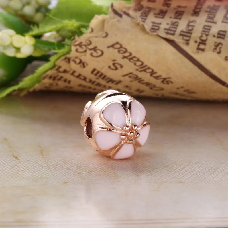 (immagine per) Charm Fiore di Ciliegio - Pandora IT - Visualizza 3