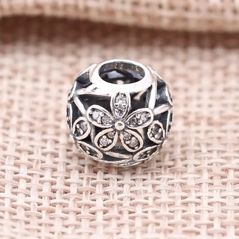 (immagine per) Charm Margherite Luminose - Pandora IT - Visualizza 2