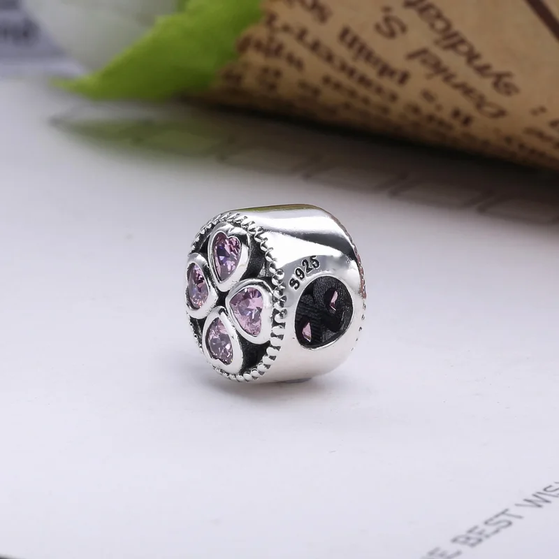 (immagine per) Charm PANDORA Trifoglio di cuori - Visualizza 3