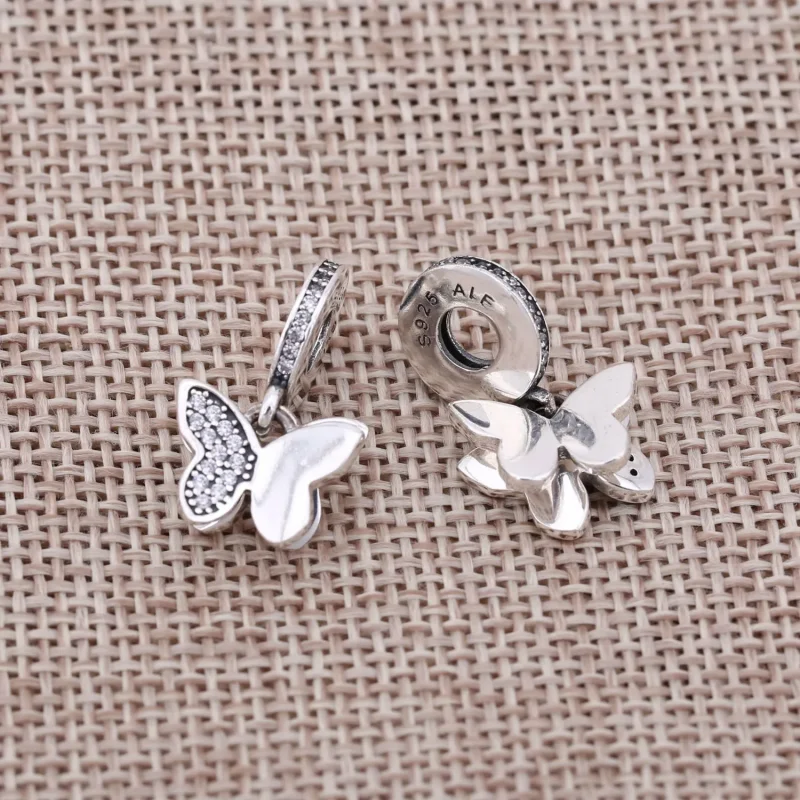 (immagine per) Charm pendente Farfalle in volo - Pandora IT - Visualizza 3