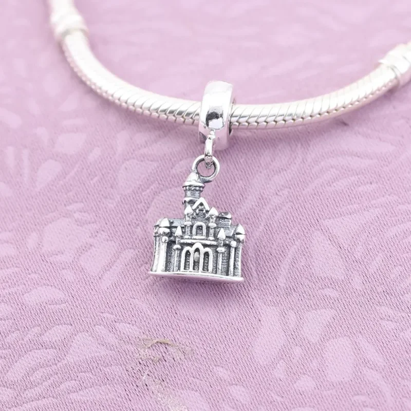 (immagine per) Charm pendente PANDORA Disneyland "Castello della Bella Addormentata" - Visualizza 2