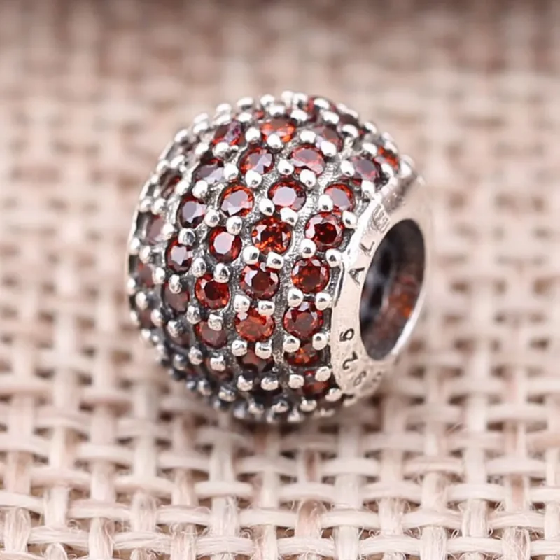 (immagine per) Charm Sfera in Pavé Rosa Intenso - Pandora IT - Visualizza 2