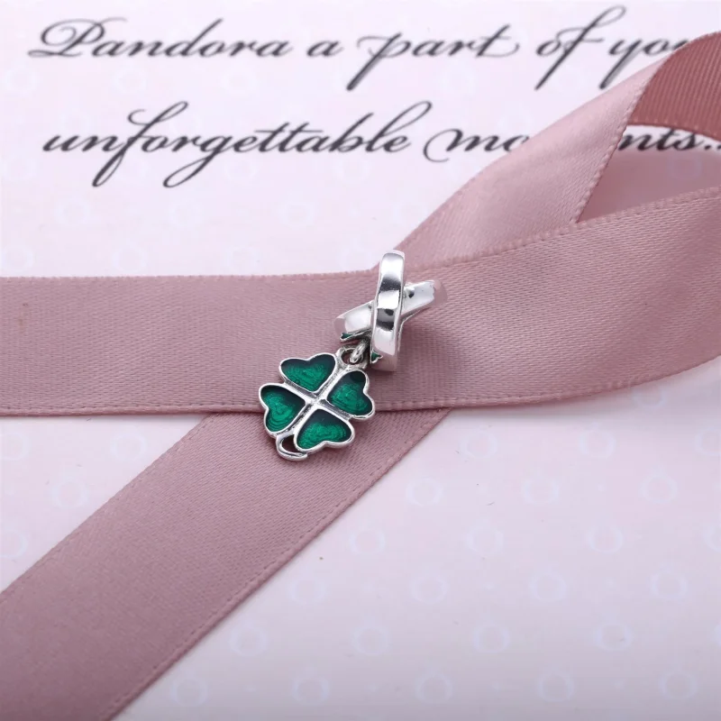 (immagine per) Charm con Pendente Quadrifoglio Verde - Pandora IT - Visualizza 2