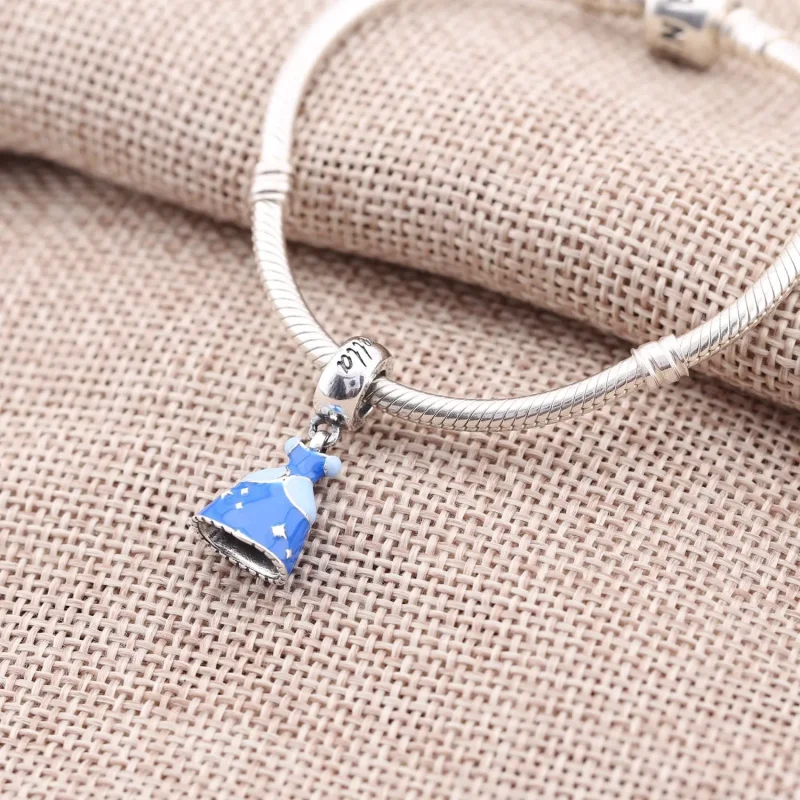(immagine per) Disney, Charm pendente Il Vestito di Cenerentola - Pandora IT - Visualizza 2