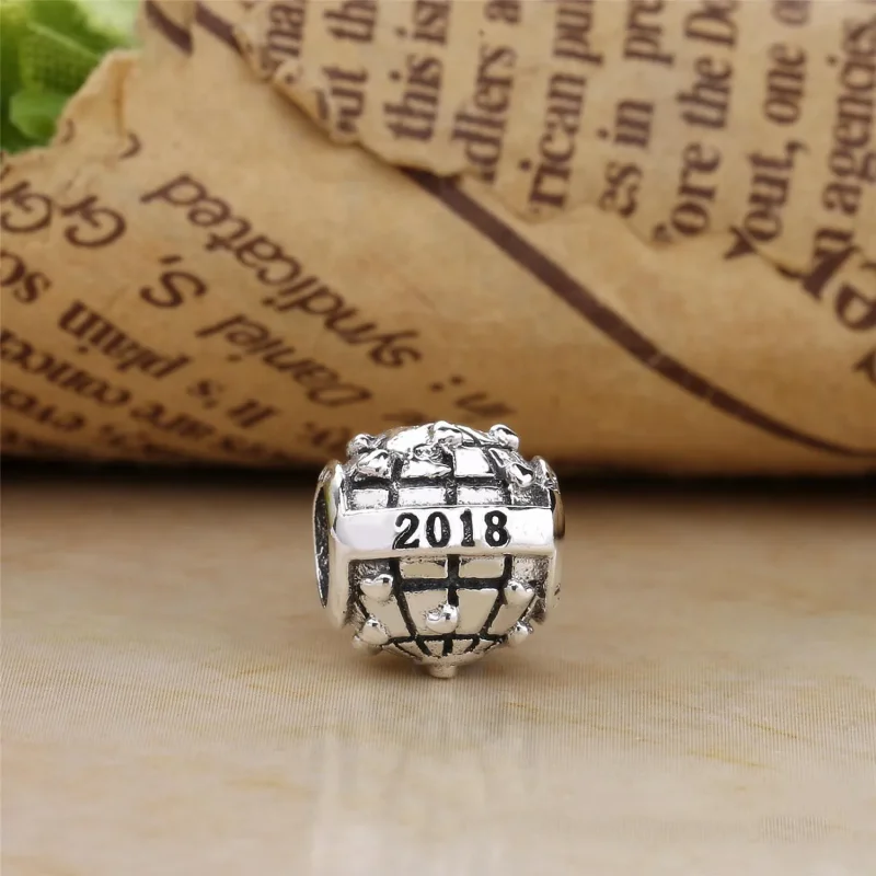 (immagine per) PANDORA Club Charm 2018 - Visualizza 2