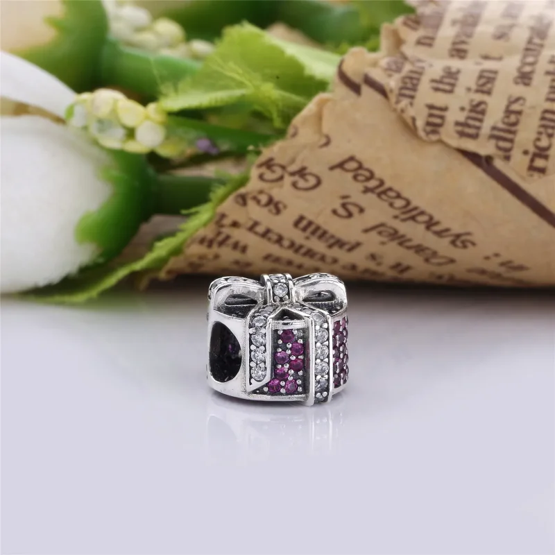 (immagine per) Regalo Rosso Scintillante Pandora It - Visualizza 4