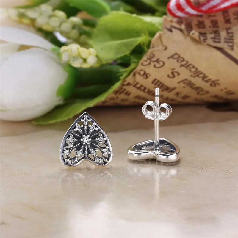 (immagine per) Orecchini Cuore d'Inverno - Pandora IT - Visualizza 4