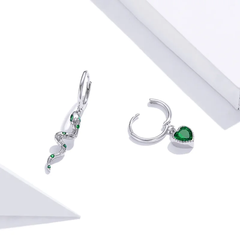 (immagine per) Orecchini Pendenti tipo Pandora L'amore del serpente e del cuore verde - SCE1006 - Visualizza 4