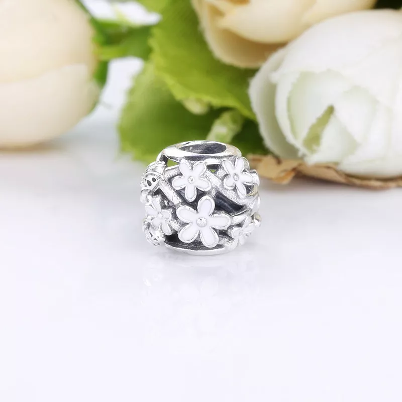 (immagine per) Charm PANDORA Fiore margherita traforato in argento - 788772C02 - Visualizza 2