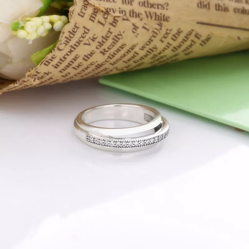 (immagine per) Anello PANDORA con pavé a tripla fascia - 199040C01 - Visualizza 4