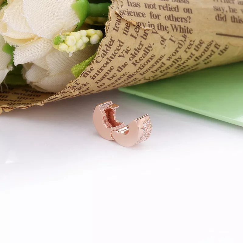 (immagine per) Clip PANDORA con inserto in silicone con motivo ventaglio rosa - 788153C01 - Visualizza 5