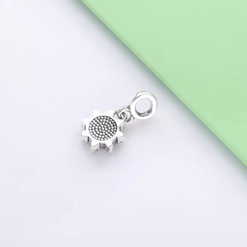 (immagine per) Mini Charm pendente PANDORA Il mio sole estivo - 798976C01 - Visualizza 3