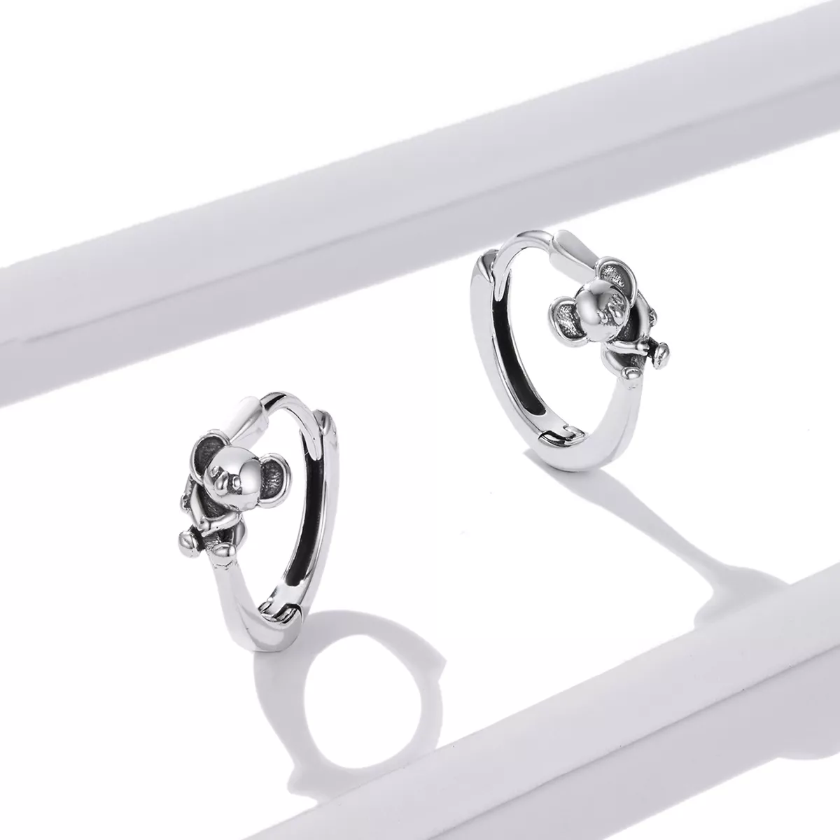 Orecchini a cerchio Koala in argento sterling