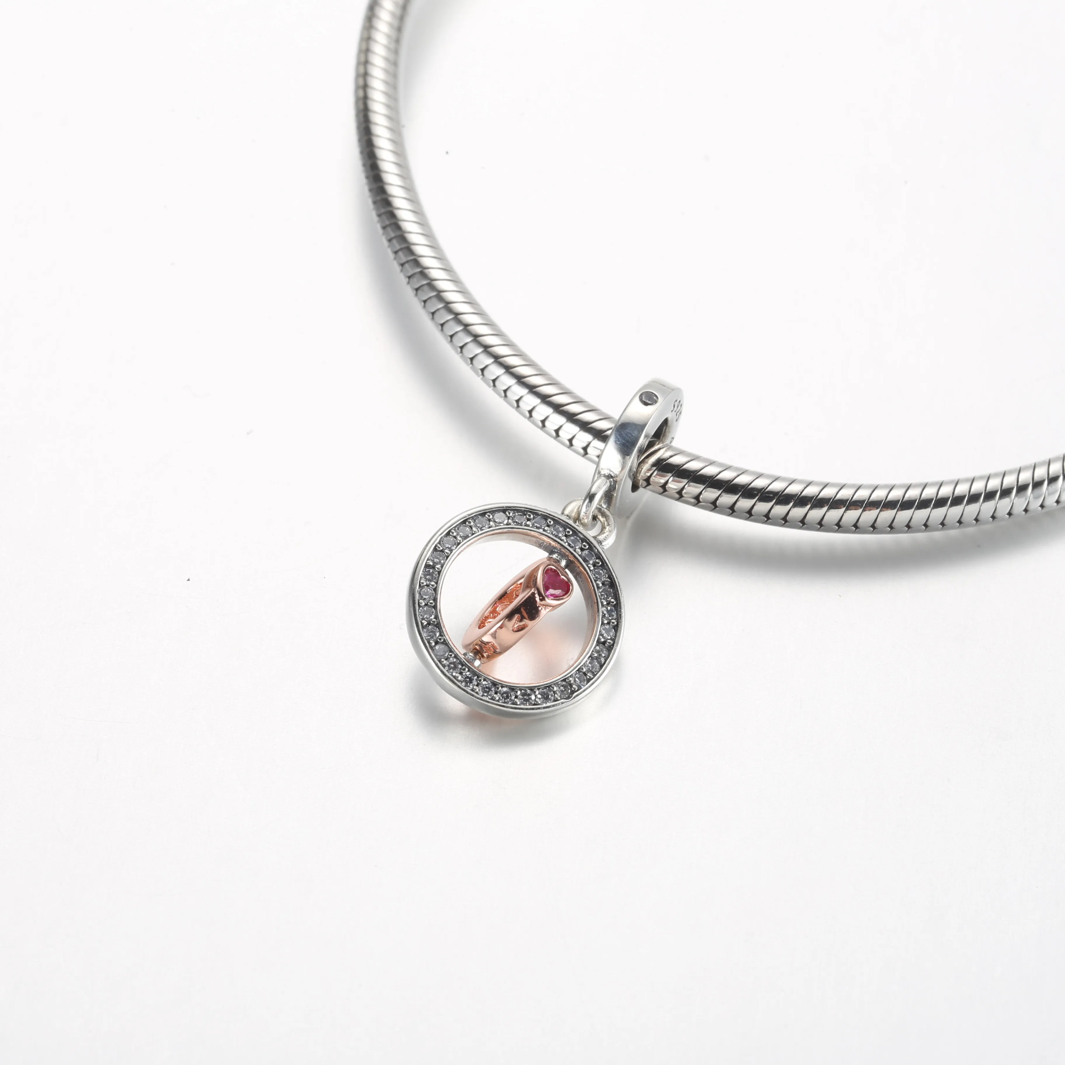 Tuscany Silver Pendente Rotondo In Argento 925 Con Madreperla Rosa E Zirconia – Gioiello Donna Etico Con Hallmark, Confezione Regalo