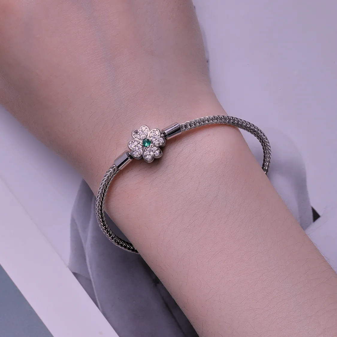 DODO MARIANI - Bracciale pigne small elefante in oro giallo – GATTOMAO