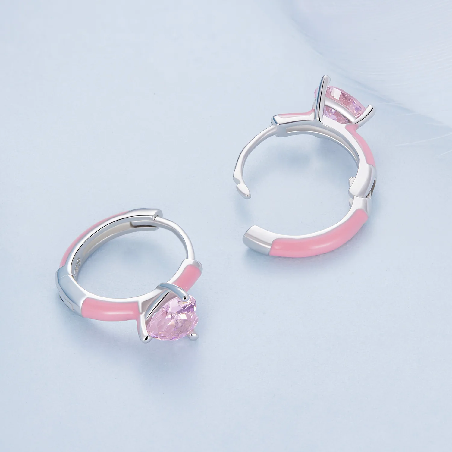 Mikovivi Orecchini a Forma di Cuore Neon da Donna, Orecchini Pendenti in Acrilico Retrò Anni 80 e 90 Accessori Feste Perfetti per L'estate e per Costumi (Rosa Shocking, Verde