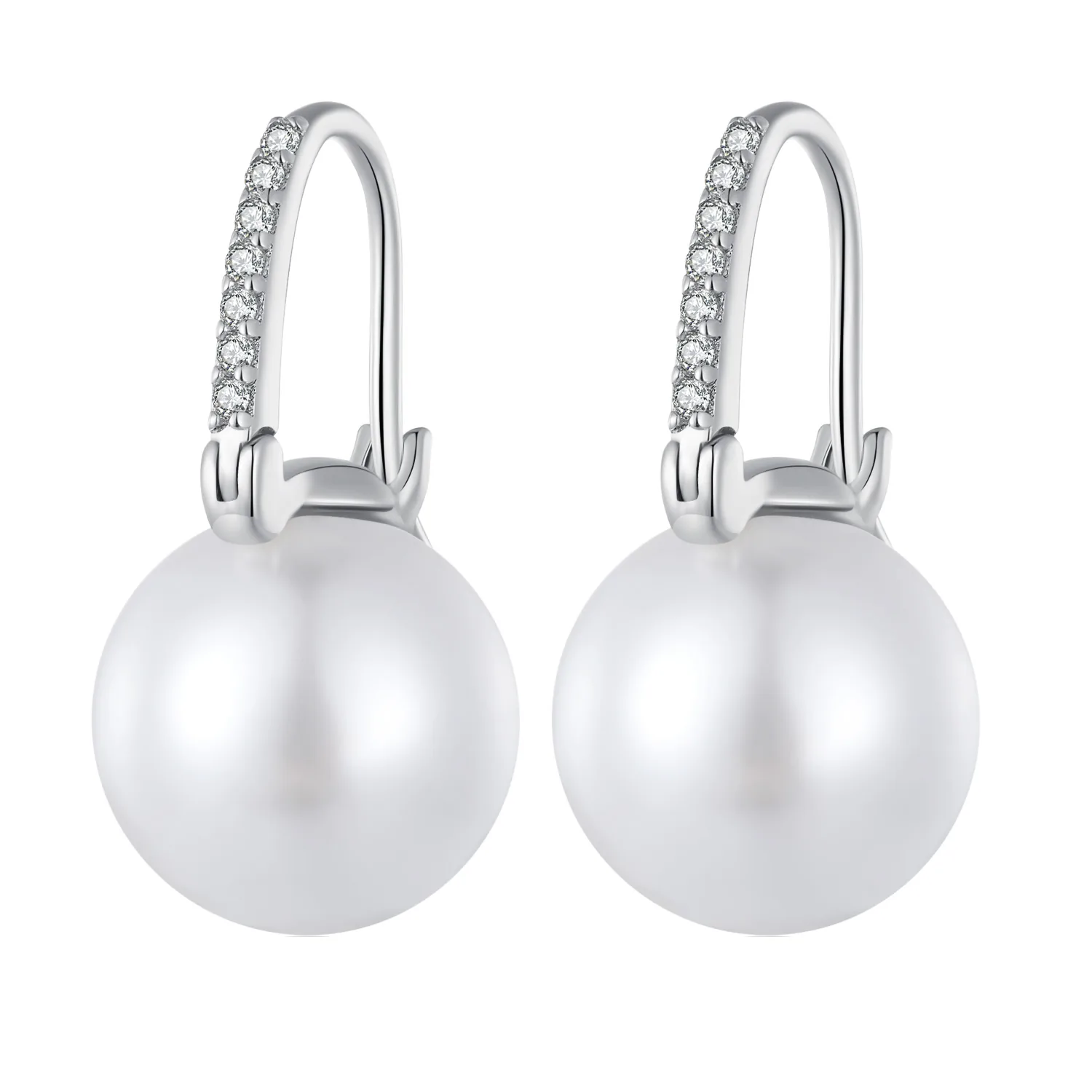 orecchini a cerchio con perle a conchiglia dallo stile pandora sce1583