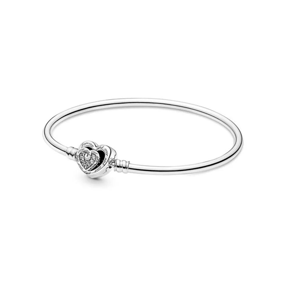 bracciale rigido pandora moments con chiusura a cuori infiniti intrecciati 591064c01