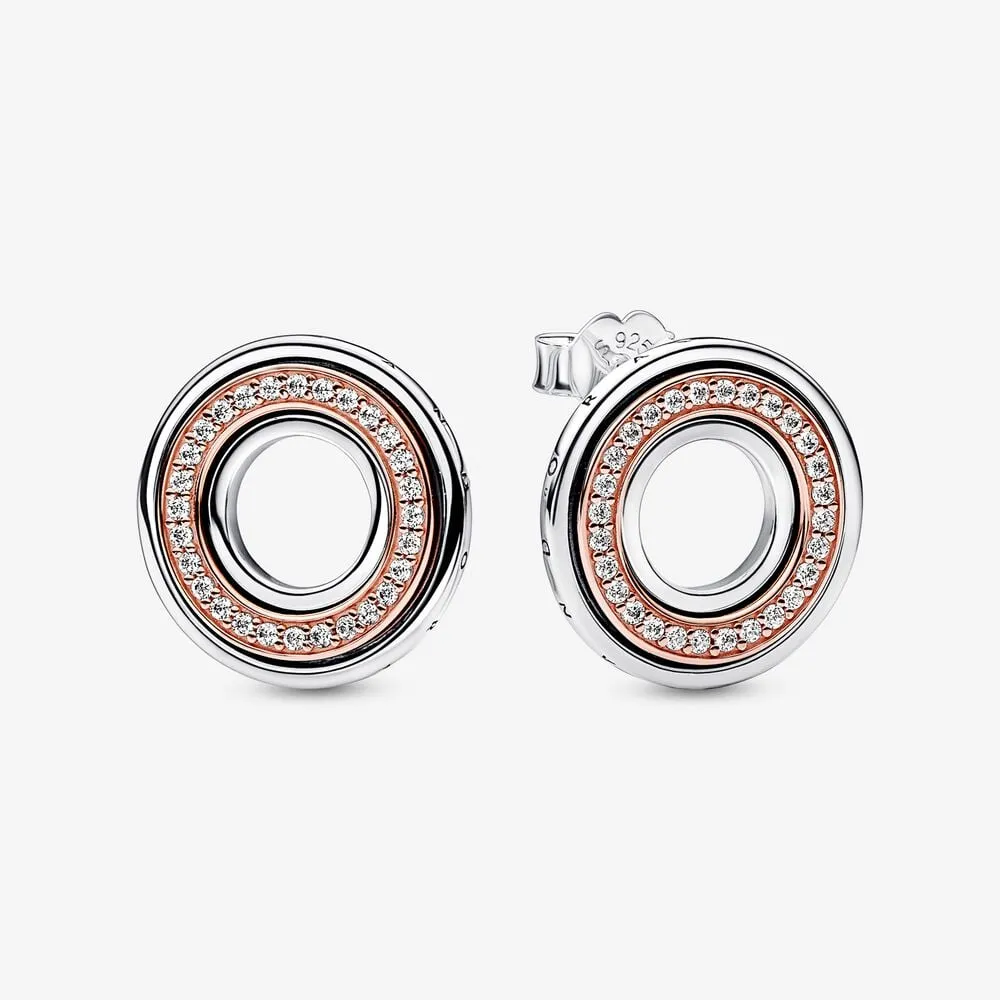 orecchini a bottone pandora signature con logo bicolore e pavé 282780c01