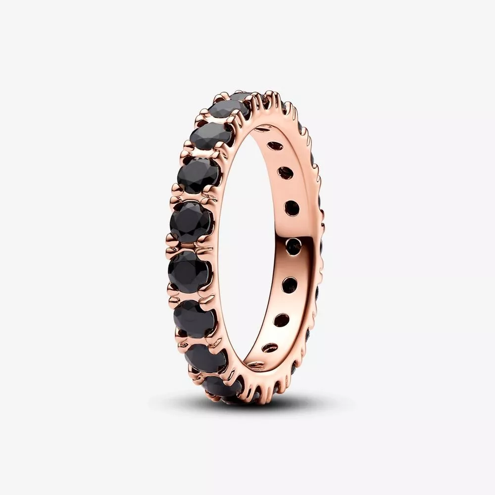 anello pandora fascia scintillante con pietre nere 180050c02