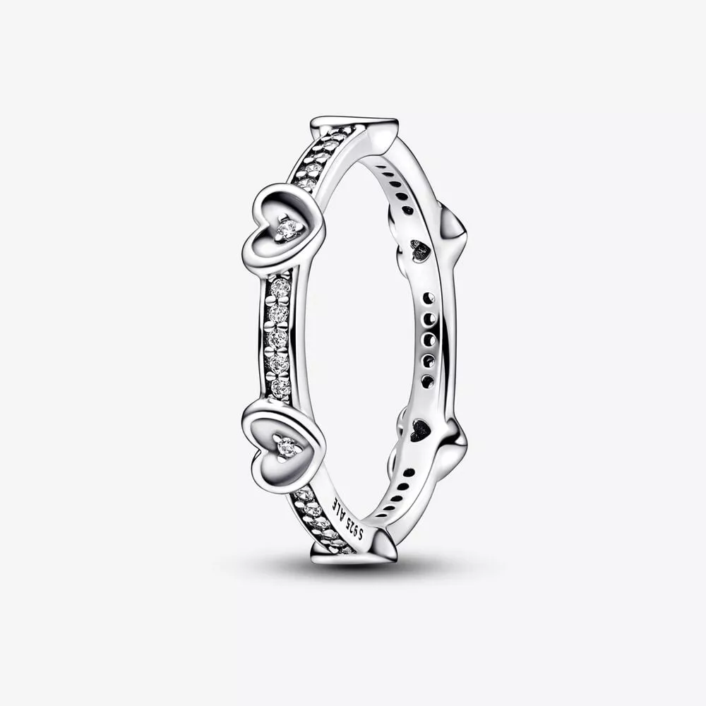 anello pandora radiant sparkling hearts 192496c01