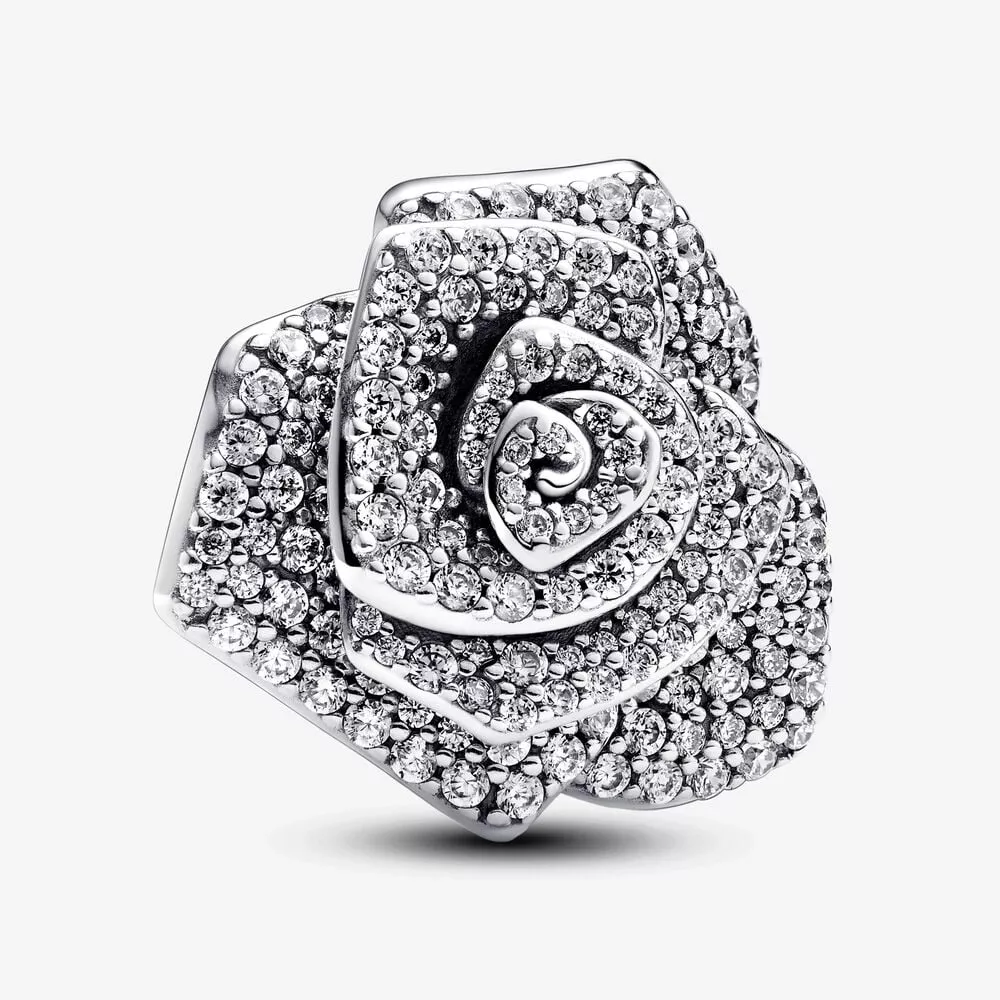 pandora charm oversize con rosa scintillante in fiore 793245c01