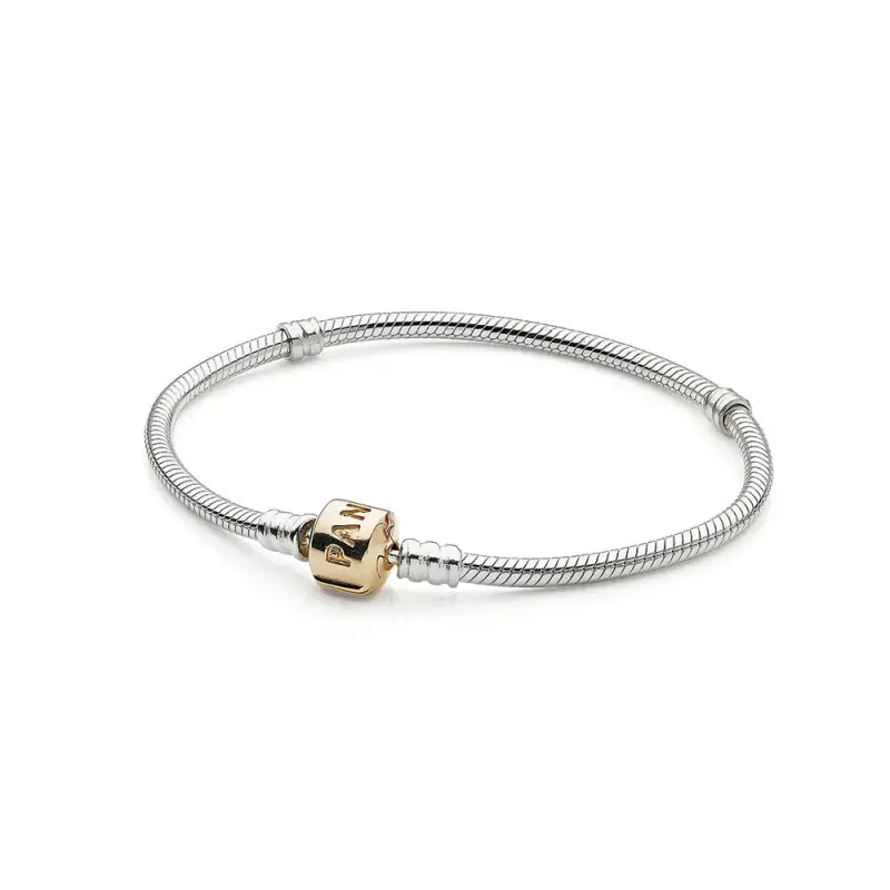 Bracciale Moments PANDORA in Argento con Chiusura a Scomparsa in Oro - Immagine del prodotto